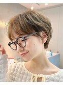 メガネが映える こなれショート