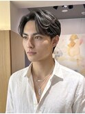アップバングショートセンターパートツーブロックハイライト