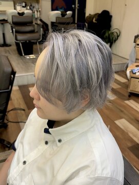 ニーナ 三軒茶屋(nina) シルバーカラー