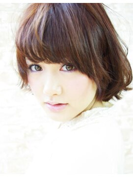 ザ シー 海老名(The C) ５歳若く見えるボブ／海老名　ザシーバイアフロート