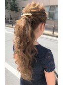 ロングのポニーテール