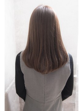 ソワリー 栄(THOiRY) THOiRY栄【ソワリー】 つやつやカールセミロングby前田