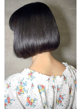 ソア フォー ヘアー(Soi for hair) 極上の艶髪 髪質改善 ナチュラルストレート黒髪ボブ