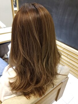 ヘアリゾート粋 リマ 銀座店(lima) ゴールドベージュ×ハイライト×ローライト【粋lima銀座店】
