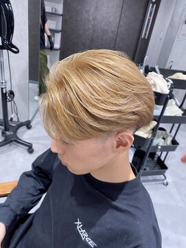 ネクストネオ 静岡(NEXT NEO) NEXT NEO【櫻田】ブロンド金髪センターパート