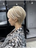 ハイトーンショート◎ハンサムショート　ホワイトブロンド