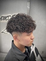 デン 仙台店(DEN)&nbsp;フェザーパーマ/スパイキーショート[榴岡/メンズ/理容室]