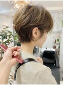 ショートボブ前髪白髪ぼかしニュアンスカラー40代50代60代