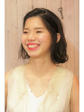 ブリキ(BLIK) 毛先ハイライト