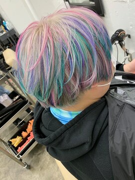 ディーカヘアーセンダイ(Di KA HAIR sendai) ユニコーンカラー/マッシュショート/ホワイトベージュ/個性的