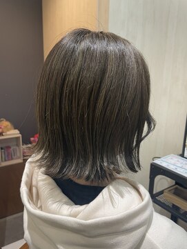 アプシー 三木店(Apsee) ハイライト×オリーブグレー