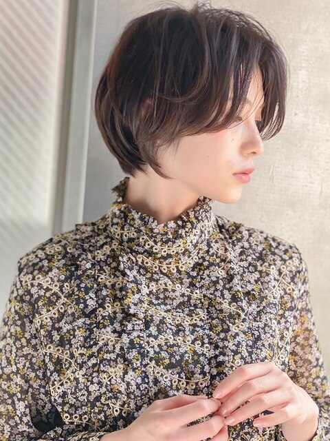 《Agu hair》長めバングで小顔垢抜けショート