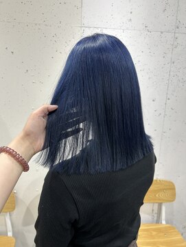 アジールヘア 北千住駅西口店(agir hair) ネイビーブルーケアブリーチイルミナカラー10代20代