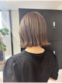 韓国ボブ_ハイトーンカラー_前髪パーマ_ぱっつん前髪