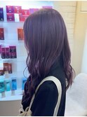 暖色味のあるレッドパープルが可愛い◎