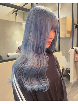 エイト 福岡天神店(EIGHT fukuoka) ペールブルー！