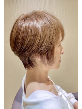 ベロー(BeLLo) ベージュカラー/ショート/くびれショート/岡山