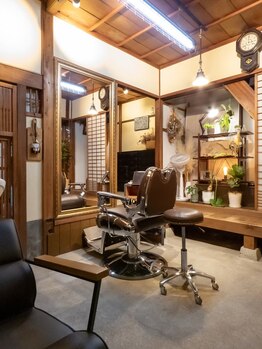 集の写真/駅近の静かな町家の路地の中にある一席だけの美容室♪