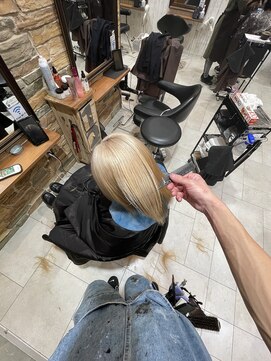 トリ 六甲道店(TORi) ホワイトブロンド(六反)