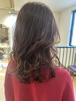 グラマラス GLAMOROUS 【宇根底知穂】20代30代暖色ハイライトカラー