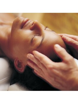 ジュール アヴェダ(Jour AVEDA)の写真/AVEDAでしか出来ないヘッドスパで地肌のケアを！