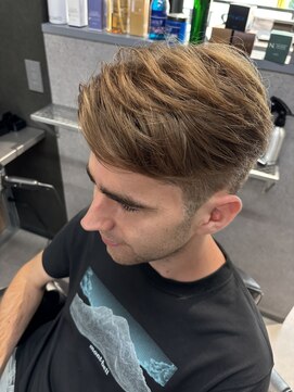 リレーションメンズヘアー(RELATION MEN'S HAIR) スパイキーショートブルーブラックフェザーパーマ髪型 メンズ
