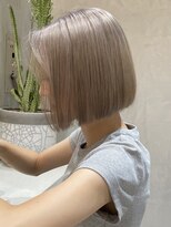 スリー ナカノシマ(three. Nakanoshima)&nbsp;【three.中之島】ブリーチあり　グレージュ