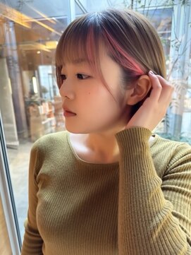 美容室 ビ フェスカ(B FESCA) インナーカラー/ショートヘア/シースルーバング