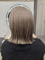 イリエヘア 川口(irier hair)&nbsp;ブリーチリタッチでミルクティーベージュに【薬師神】