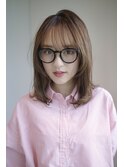 ミディアム・ロング/絶壁解消/前髪あり/20代／30代/面長