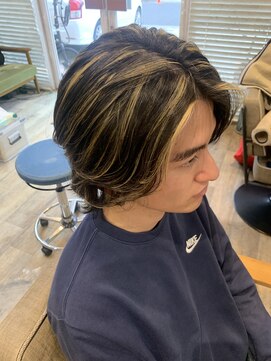 グリット(glit) 立体感ハイライト×レイヤーウルフ/ケアブリーチ/20代/30代/40代