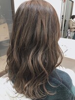 ミュゼ ヘアアンドメイク(Muse'e hair&make) ヘルシーレイヤー×3Dカラー×グレージュ