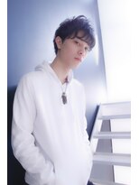 ブーケ(BOUQUET)&nbsp;サイドパートショート・ソフトツーブロック・フェザーマッシュ