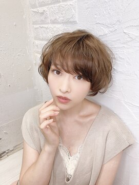 ウーロス(uros.) マッシュショート