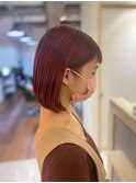 パールピンク　耳掛けボブ　オン眉　暖色系