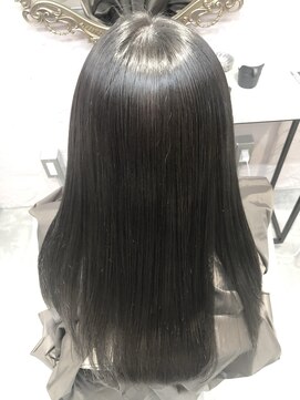 フッタ(Futta) 酸性ストレート【髪質髪質】【縮毛矯正】【西武新宿駅】