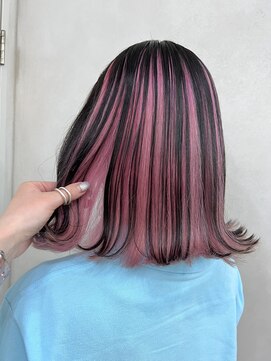 イル(iLu.) ボブレイヤー／インナーカラー/ピンク/イヤリングカラー