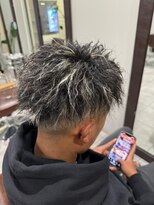 アヴァンティ ヘアーアンドスパ(avanti hair&spa)&nbsp;ツイストスパイラル×ホワイトメッシュ