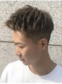 ☆ハイトーンカラーツーブロックワイルドアップバング