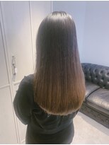 グランドライン(GRAND LINE)&nbsp;《GRANDLINE友田千栄》艶髪ロングヘアスタイル　韓国ヘア