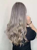 ホワイト 札幌大通店(WHITE)&nbsp;ホワイトブロンド