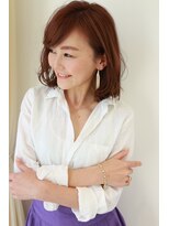 レア(LEA)&nbsp;30代40代50代からの大人なやりすぎない外ハネスタイル