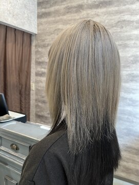 ヘアー ブランコ(hair Blanco) ダブルカラー2ブリーチシルバーベージュ