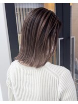 ジュイル ハラジュク(JEWIL HARAJUKU)&nbsp;切りっぱボブにピンクハイライトバレイヤージュ/20代/30代/原宿