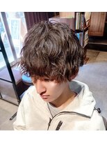 ネセサリー(NECESSARY) カット&シャドウパーマ