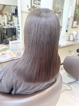 コアフィールフィス(COIFFURE fils) 《見附　今町》