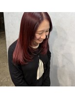 シー(Ciii)&nbsp;Stylist イケダ >> ワインレッド×フェイスレイヤー