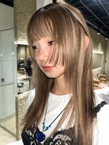 ニューオーセンティック(New Authentic)&nbsp;ベージュ×ブラウンのローライトデザイン