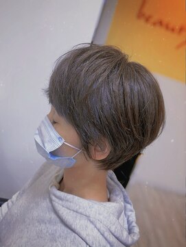 ジェイクラブ 土橋店(J CLUB) グレイカラー&丸みショート☆