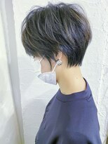 ムーンジェジェ(moon jeje) ピアスが華麗に見える♪束感カジュアルショートby柴立吉之助